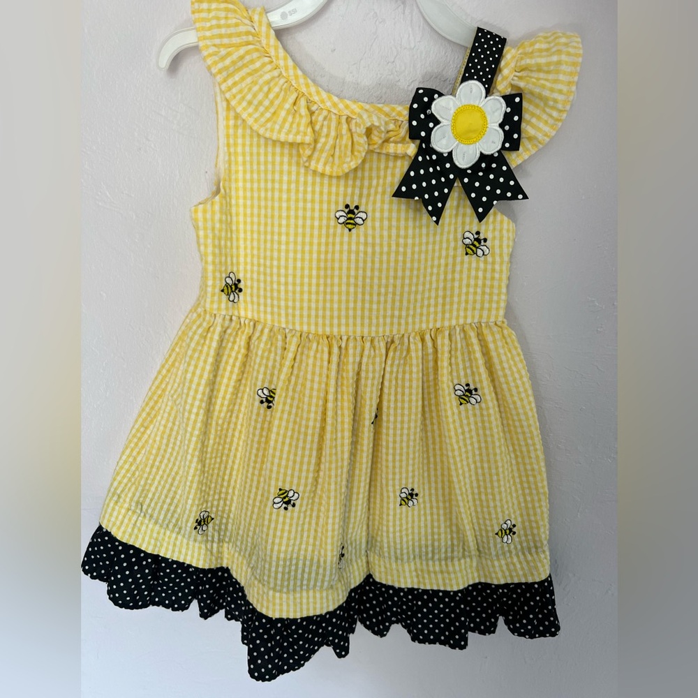 Toodler girl bee dress